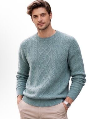 Aelfric Eden Cable Knit Sweater size small